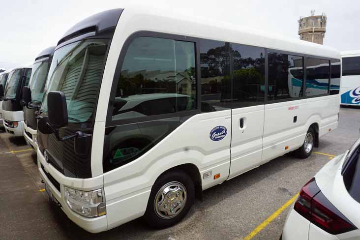 Grants Toyota Coaster TOY24